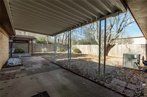 904 Evelyn Dr, Lorena, TX 76655 photo 18