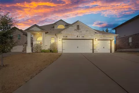 5813 Elephant Butte Dr, Waco, TX 76708