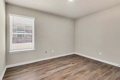 2513 Yoder Ln, Robinson, TX 76706 photo 16