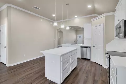 2513 Yoder Ln, Robinson, TX 76706 photo 12