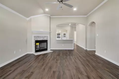 2513 Yoder Ln, Robinson, TX 76706 photo 6