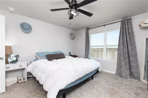 2048 Dade Loop, Temple, TX 76504 photo 18