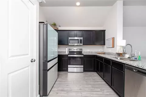 2048 Dade Loop, Temple, TX 76504 photo 6