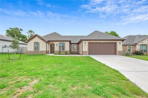 509 Juniper Dr, Troy, TX 76579