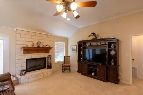 14065 Chapel Rd, Lorena, TX 76655 photo 9