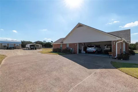 14065 Chapel Rd, Lorena, TX 76655 photo 27
