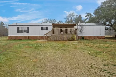 101 Mustang Dr, Eddy, TX 76524