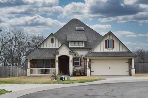 10701 Fallbrook Rd, Waco, TX 76708