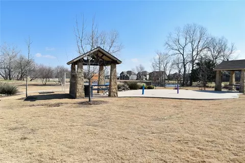 10701 Fallbrook Rd, Waco, TX 76708 photo 25