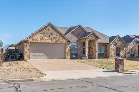 10413 Rayburn Way, Waco, TX 76708 photo 2