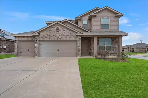 3228 Jackal Ave, Lorena, TX 76655