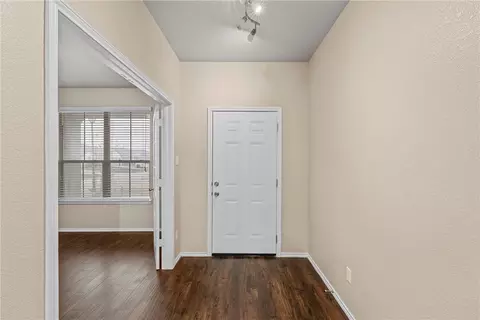 3228 Jackal Ave, Lorena, TX 76655 photo 2