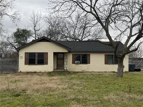 3525 Old Marlin Hwy, Waco, TX 76705