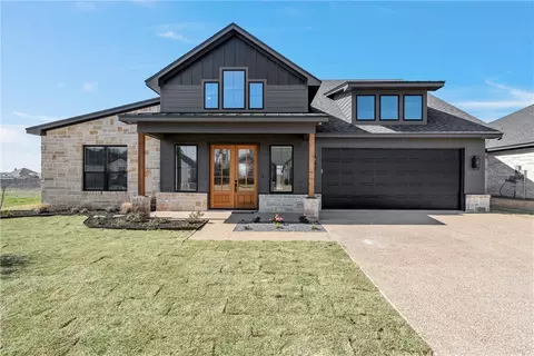 10260 Fallen Leaf Dr, Waco, TX 76712 photo 2