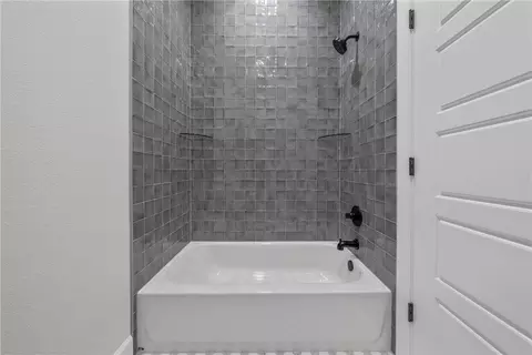 10260 Fallen Leaf Dr, Waco, TX 76712 photo 27