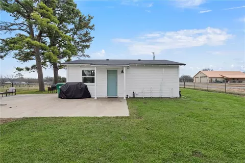 910 E Stegall Rd # -B, Robinson, TX 76706 photo 11