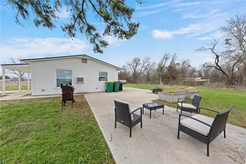 910 E Stegall Rd # -B, Robinson, TX 76706 photo 13