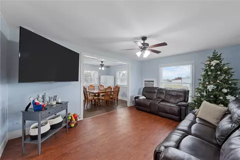 910 E Stegall Rd # -B, Robinson, TX 76706 photo 2