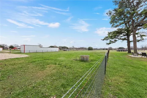 910 E Stegall Rd # -B, Robinson, TX 76706 photo 12