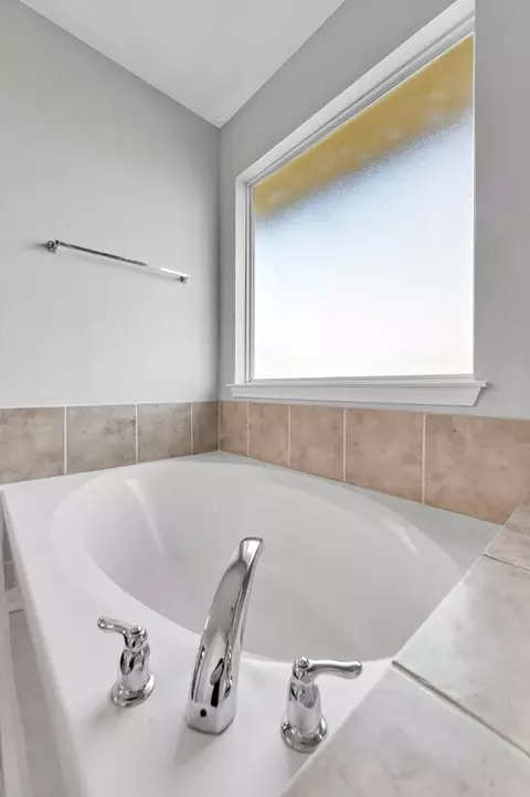10148 Bunting Dr, Waco, TX 76708 photo 3