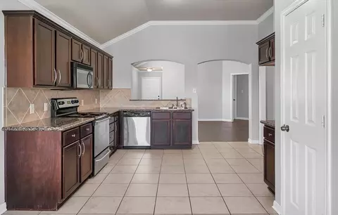 10148 Bunting Dr, Waco, TX 76708 photo 2