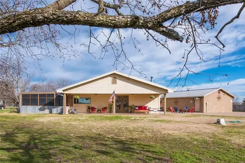 728 Willow Grove Rd, Woodway, TX 76712