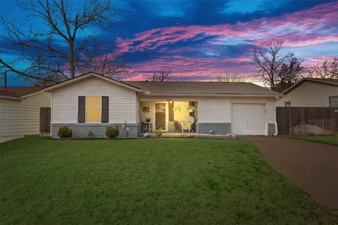1718 Southern Dr, Waco, TX 76710