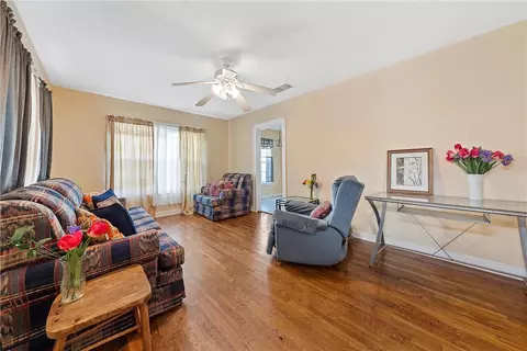 2124 Windsor Ave, Waco, TX 76708 photo 2