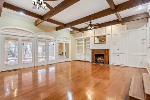 8 Carriage Sq, Waco, TX 76710 photo 17