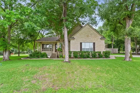 109 Salado Creek Pl, Salado, TX 76571
