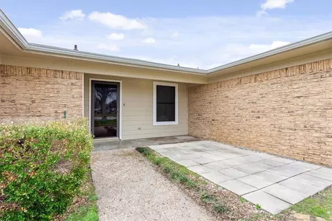 6416 Linda St, Waco, TX 76708 photo 5