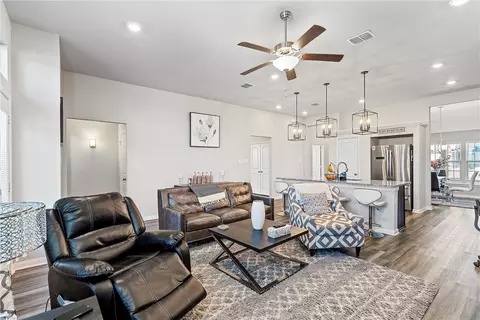 10425 Arabella Ln, Waco, TX 76708 photo 6
