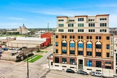 219 S 4th St, Waco, TX 76701