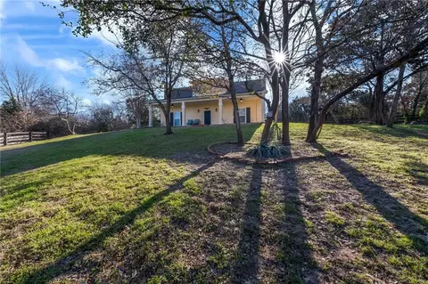1001 Cedar Ridge Dr, China Spring, TX 76633