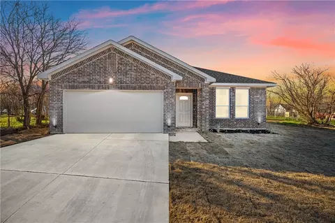 108 Abney Ave, Hillsboro, TX 76645