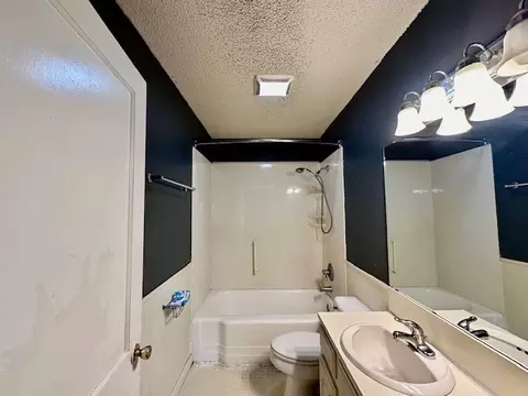 2730 Park Lake Dr, Waco, TX 76708 photo 6