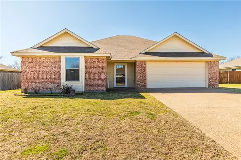 7420 Blanco Dr, Waco, TX 76708