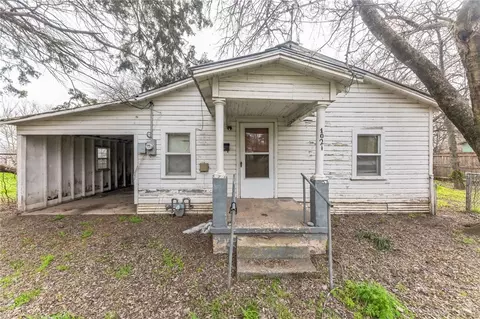 102 12 N Cypress Ave, Hubbard, TX 76648