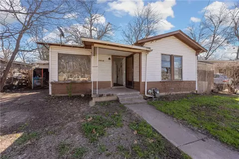 2416 S Park Ave, Waco, TX 76706