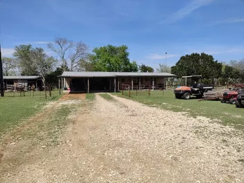 1035 Cr 274, Gatesville, TX 76528