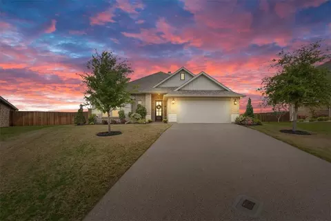 1609 Fabian Dr, Waco, TX 76712