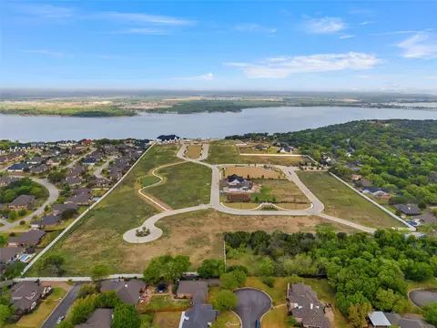 21 Pinehurst Dr, Woodway, TX 76712