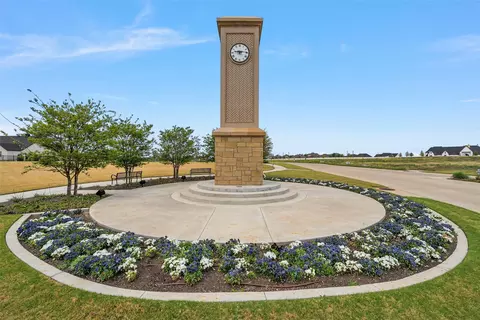 65 Pinehurst Dr, Woodway, TX 76712