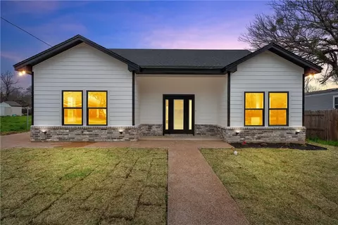1507 San Jacinto St, Waco, TX 76705