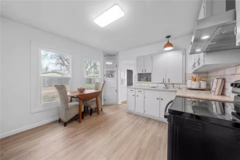 2712 N 25th St, Waco, TX 76708 photo 7