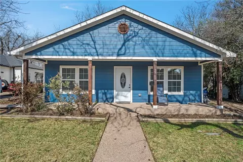 2705 S Park Ave, Waco, TX 76711