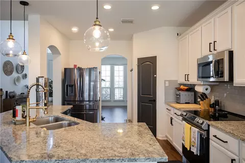 2621 Beutel Rd, Lorena, TX 76655 photo 16