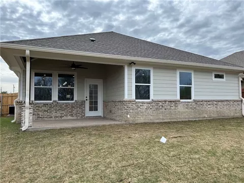 352 Hedrick Dr, Hewitt, TX 76643 photo 20