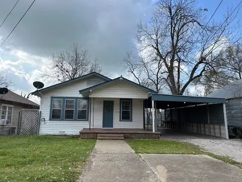308 E Hopkins St, Mexia, TX 76667