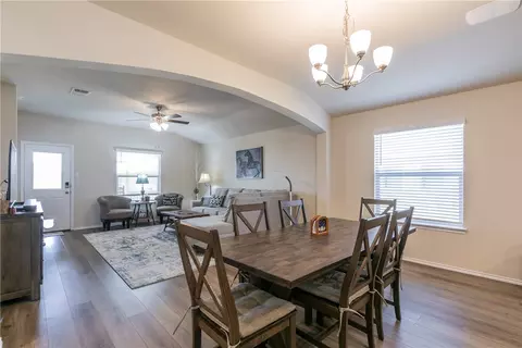 2805 Brosnan Rd, Lorena, TX 76655 photo 10